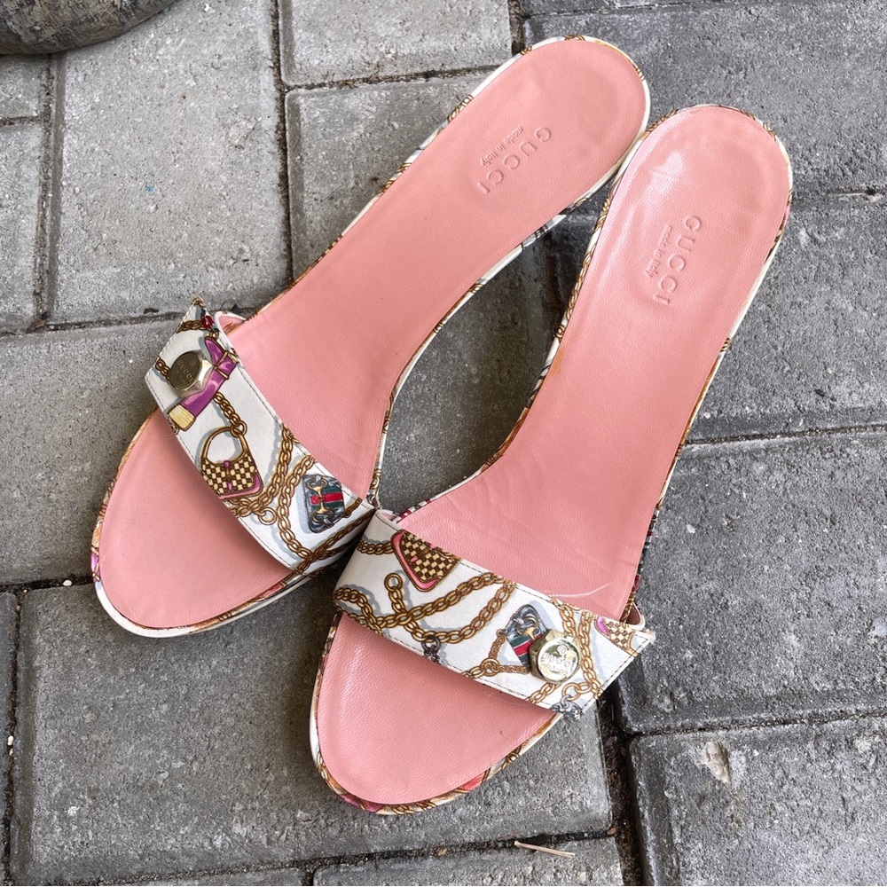 Vintage Gucci Kitten Heels